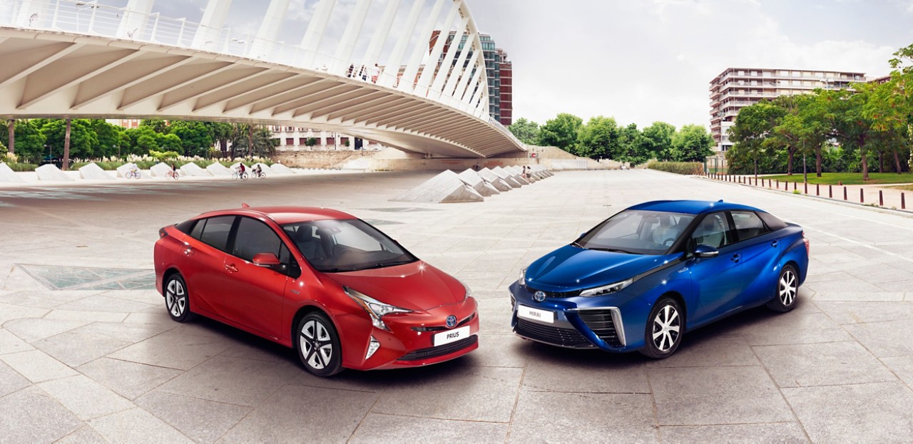 toyota hybrids