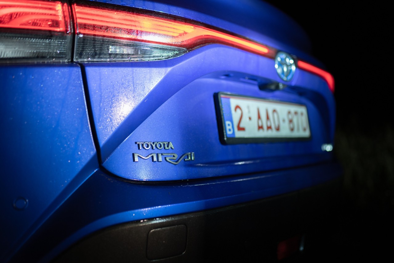 toyota mirai
