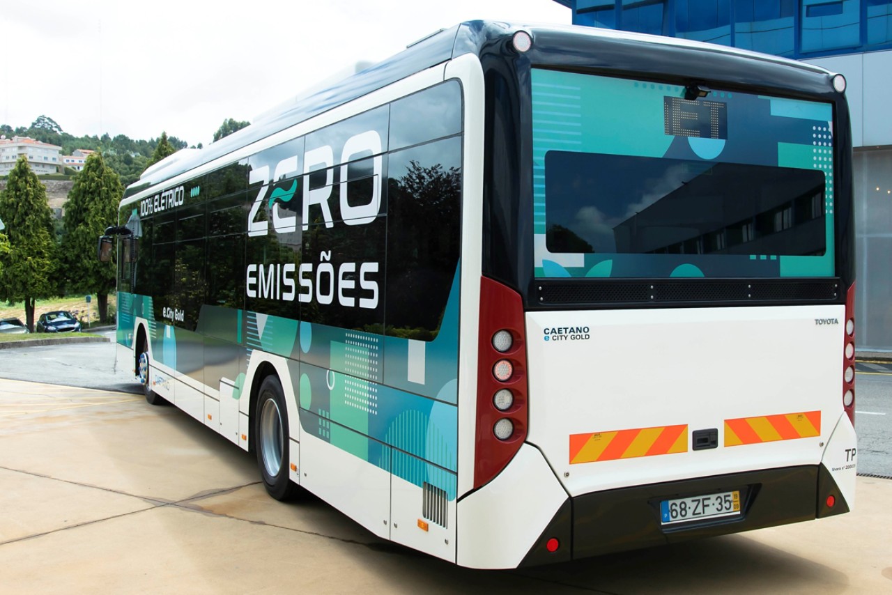 zero emission bus