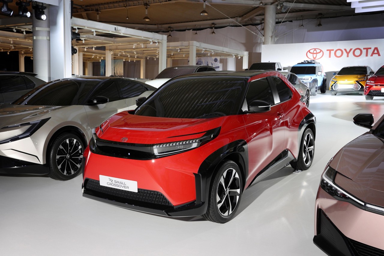 lexus bev