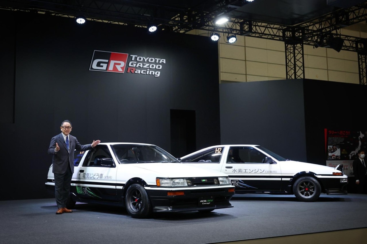 Our beloved cars in an age of carbon neutrality