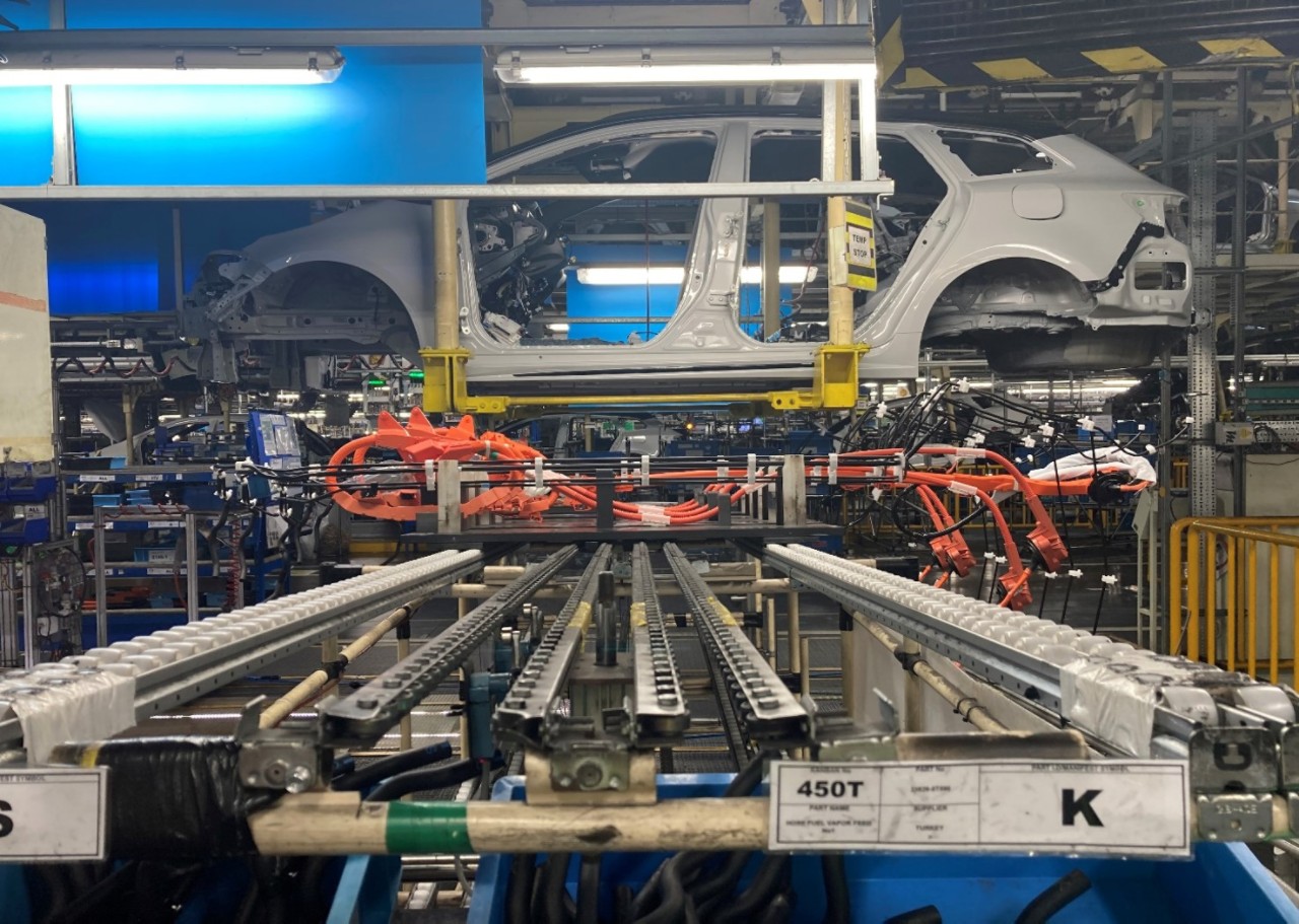 Karakuri pallet used at the Burnaston, UK