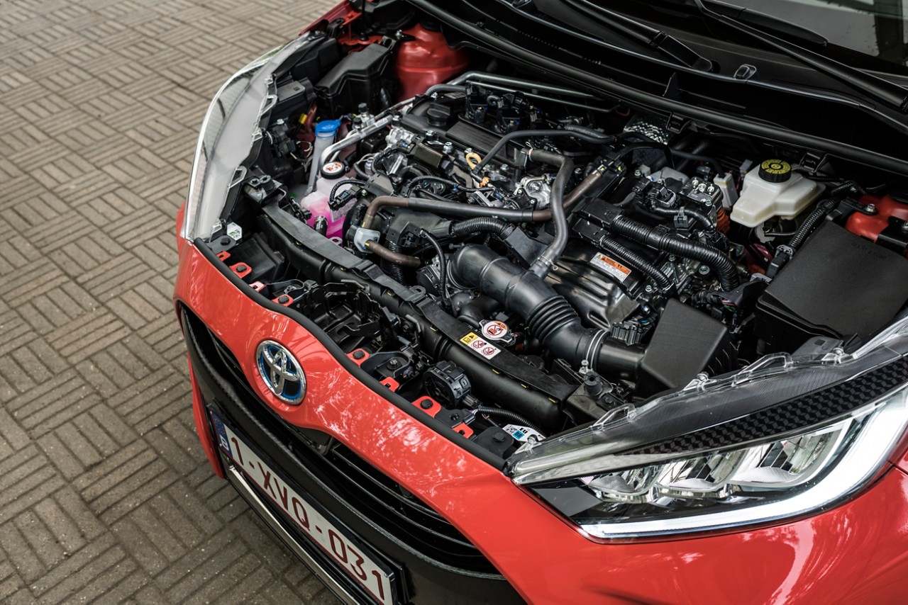 The 4th generation Yaris engine